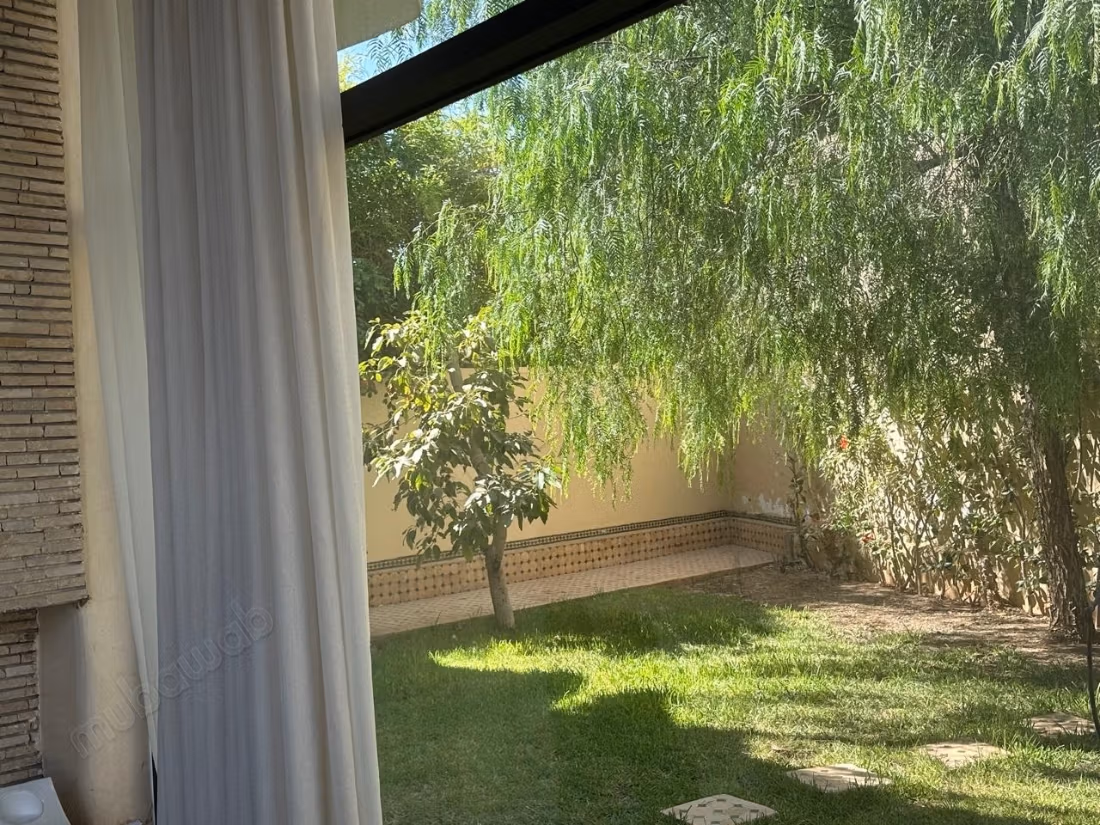 Magnificent villa for sale in Illigh. 4 comfortable bedrooms. Moroccan living room, security