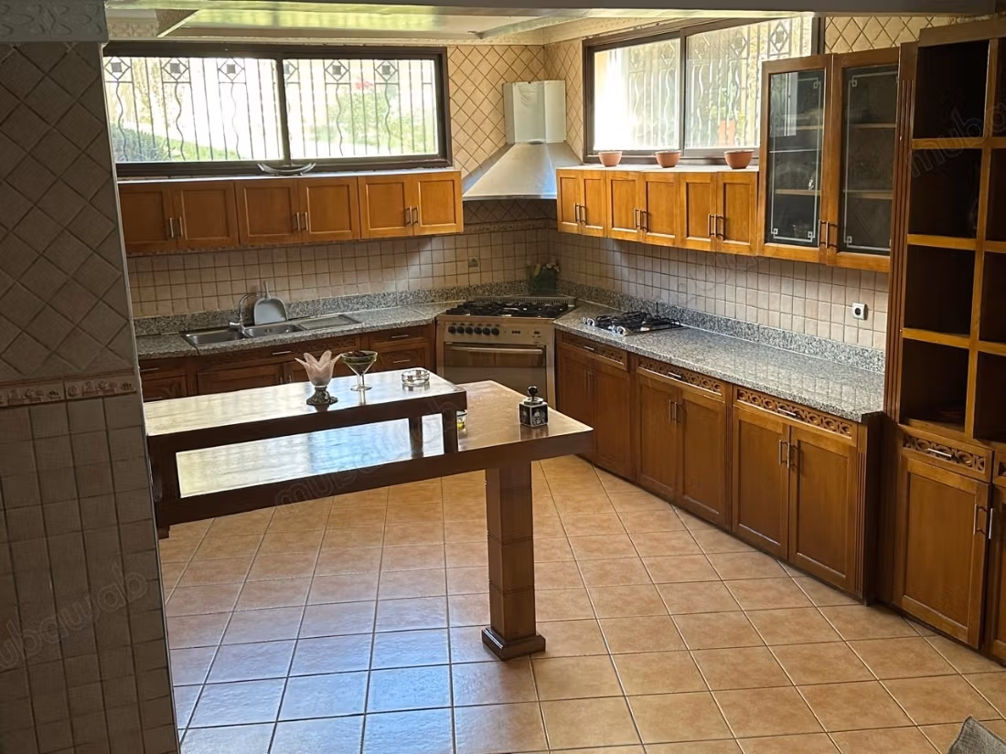 Magnificent villa for sale in Illigh. 4 comfortable bedrooms. Moroccan living room, security
