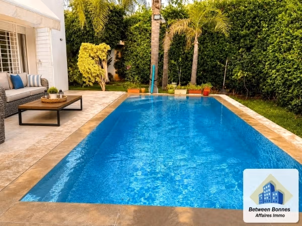 Superbe villa à vendre à Hay Riad 644 m²