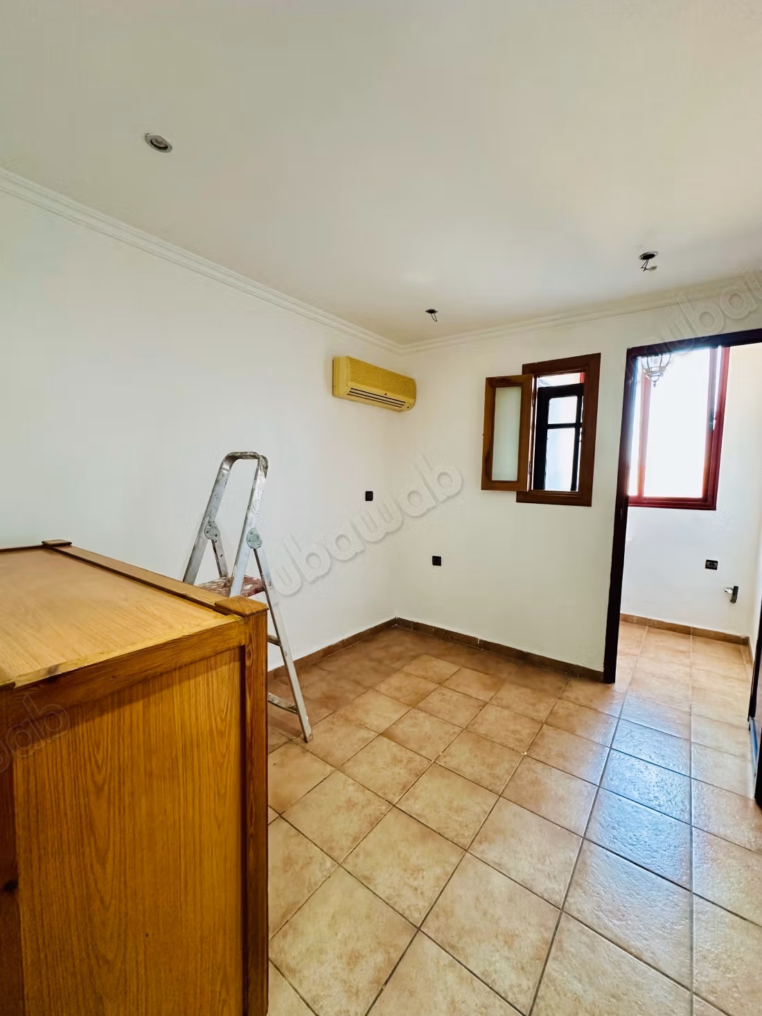 Superb apartment for rent in Victor Hugo. Size 115 m². Double glazed windows and central heating