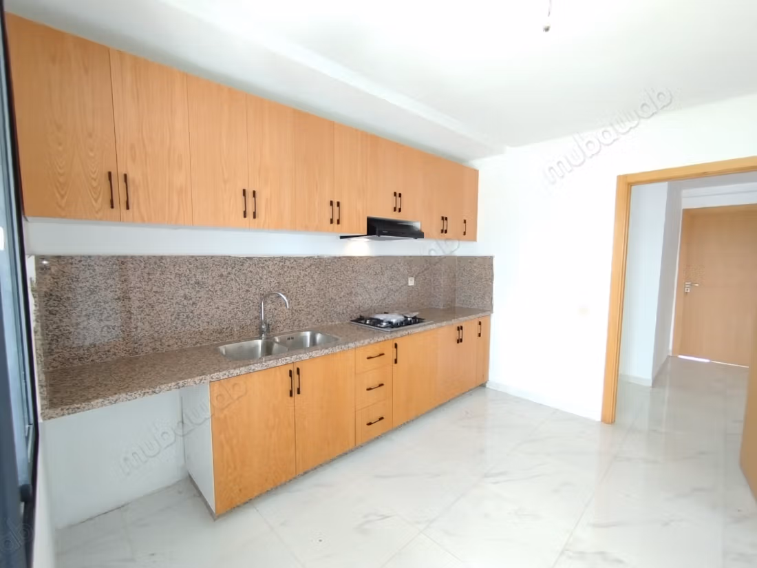 Spacious Apartment Overlooking the Pool