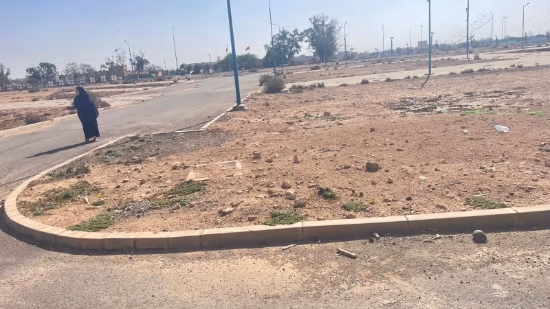 Terreno 81 m² R2 – 2 facciate a Ouled Teima