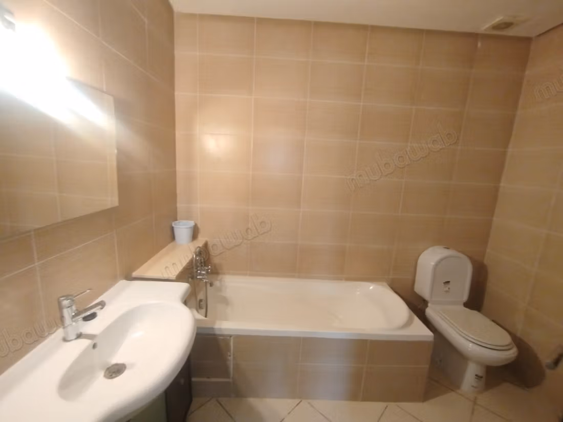 Magnificent and spacious apartment in Res Hiba