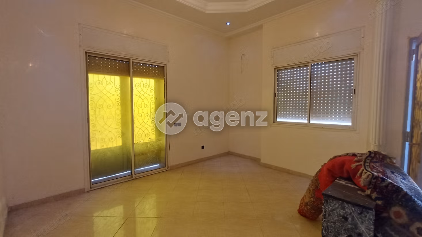 Villa for sale 330 m², 4 bedrooms Oulfa Casablanca