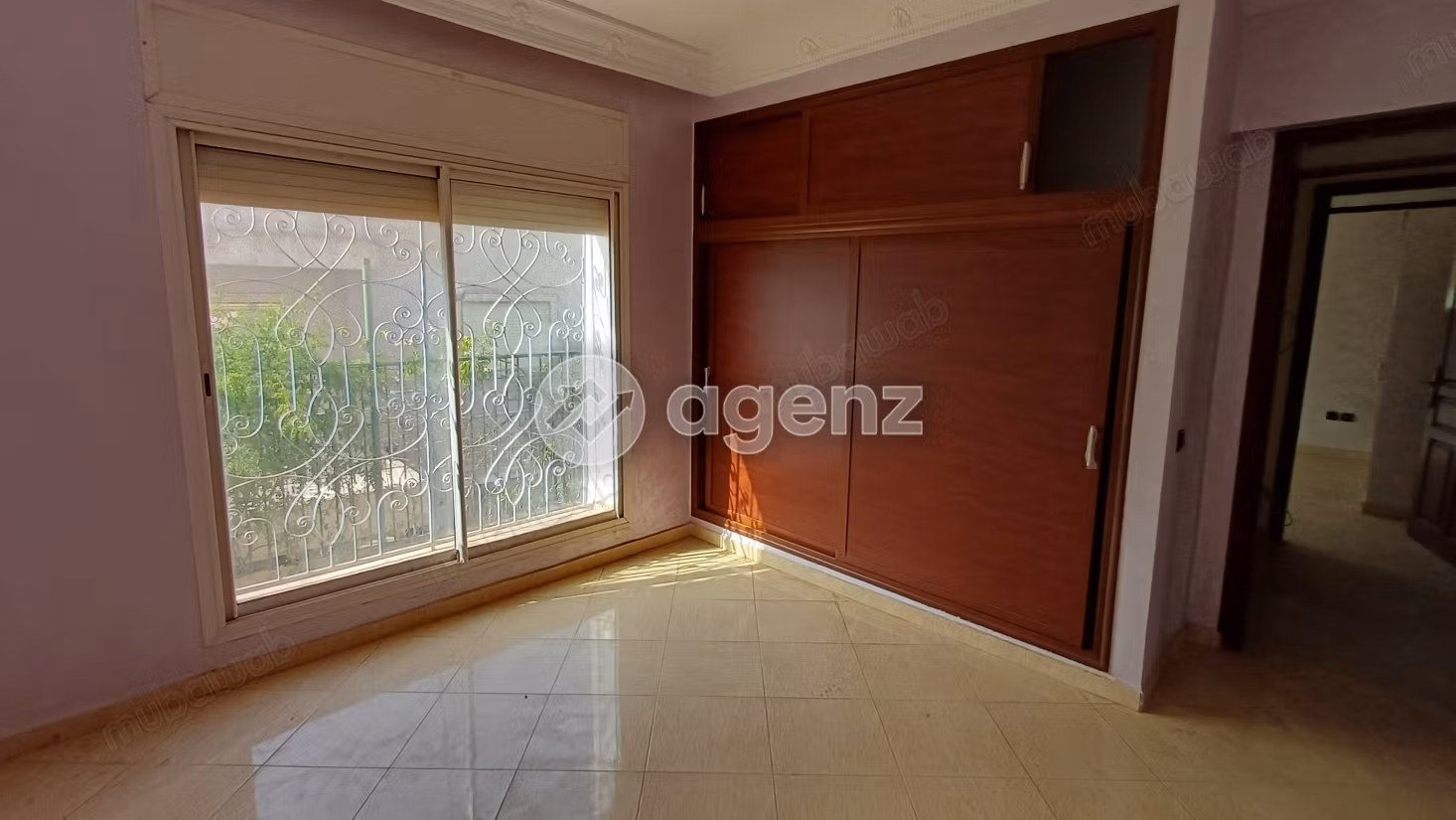 Villa for sale 330 m², 4 bedrooms Oulfa Casablanca