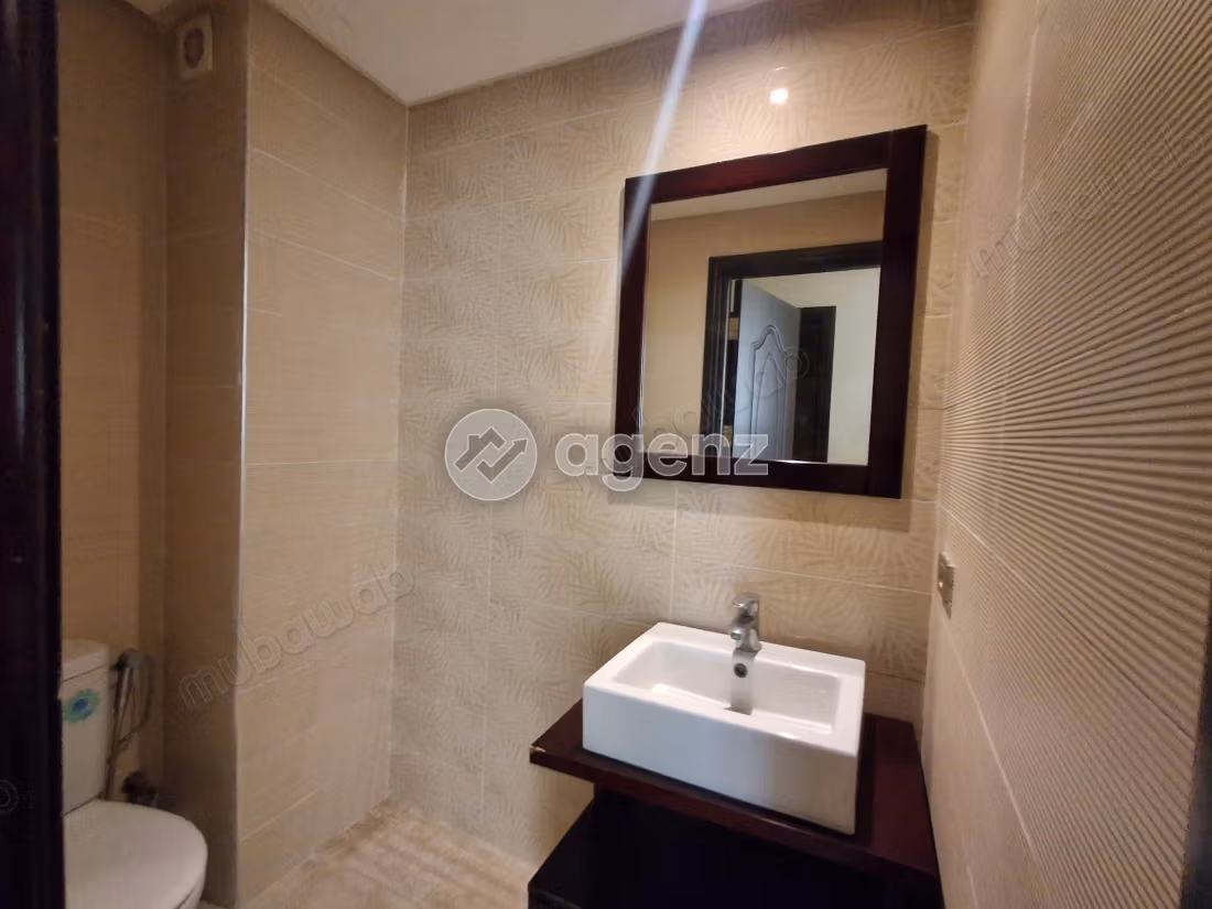 Appartamento in vendita 105 m², 3 camere Lissasfa Casablanca