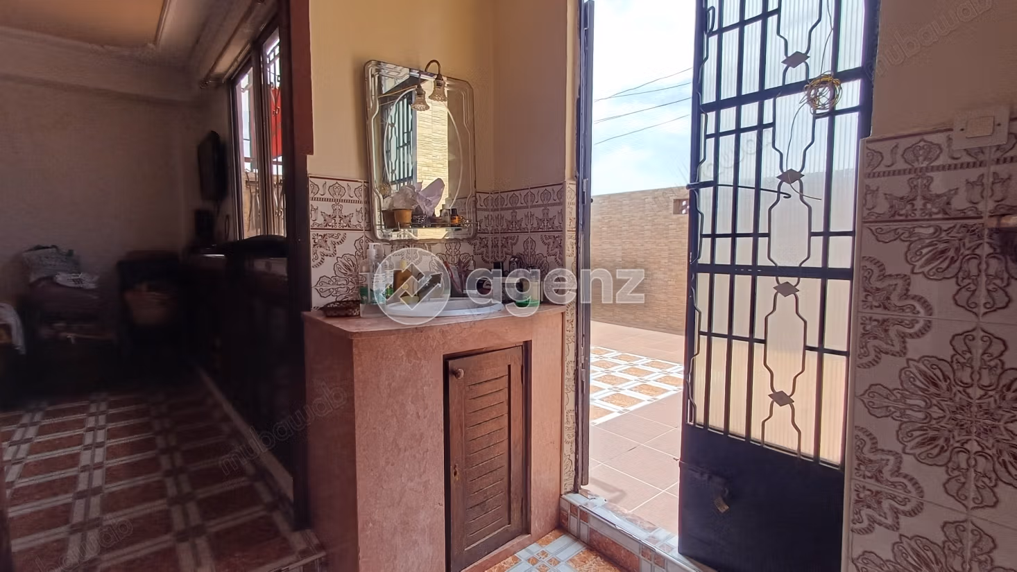 Villa à vendre 283 m², 6 chambres Hay Al Hanâa Casablanca