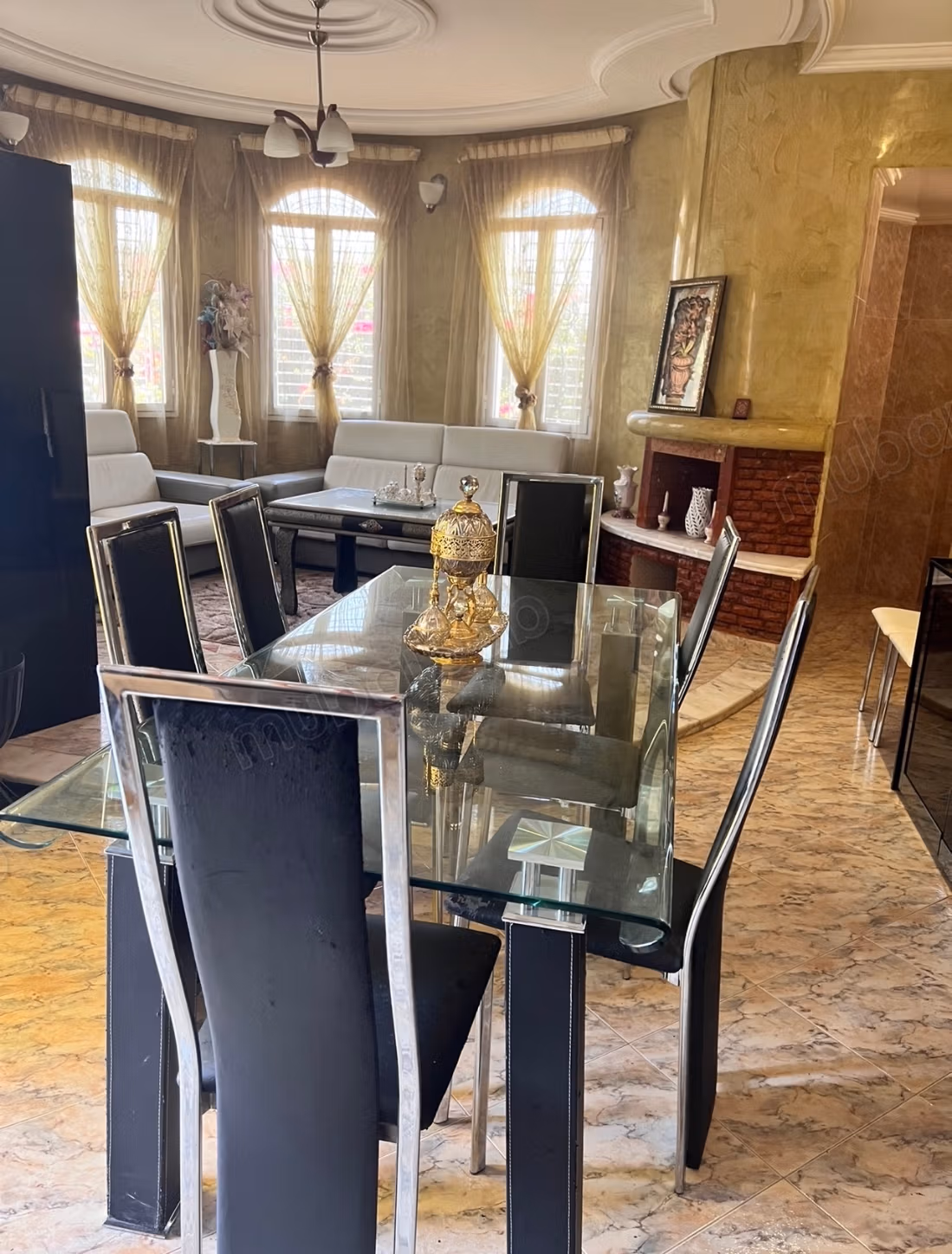 Luxe villa te koop in Marjane. 5 slaapkamers. Goed ingericht