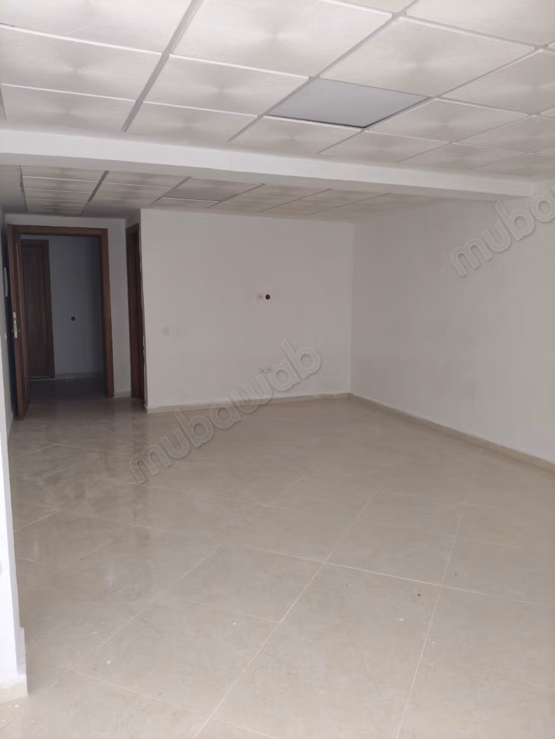 Offices for rent in La Ville Haute. Area 42 m²