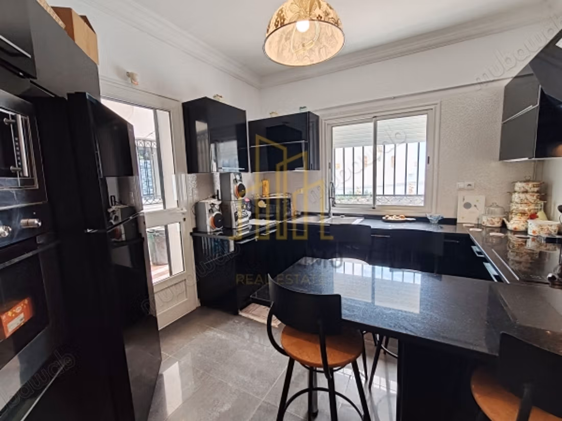 A louer une belle villa meublée La Marsa – Cité Les Pins