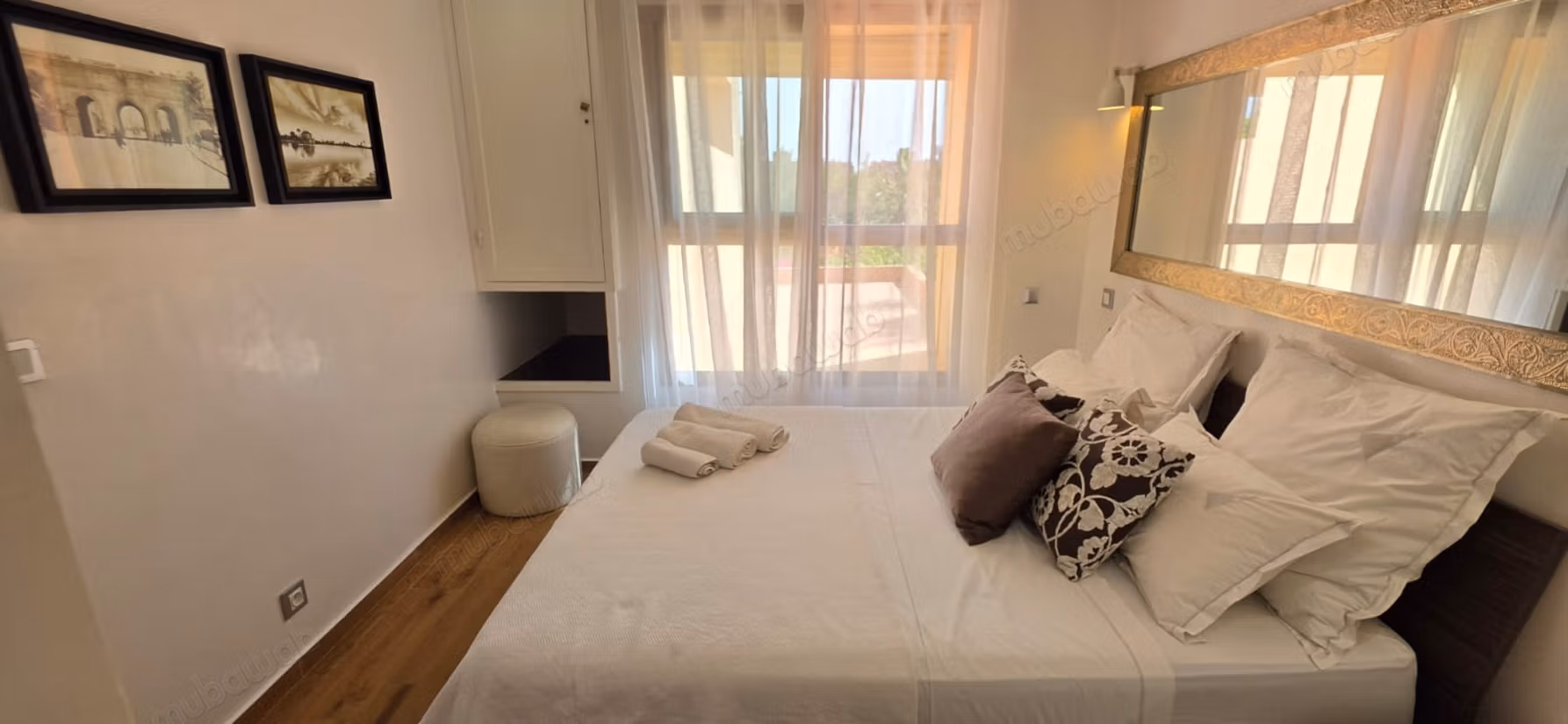 Moderne villa met uitzicht op de golf van Marrakech
