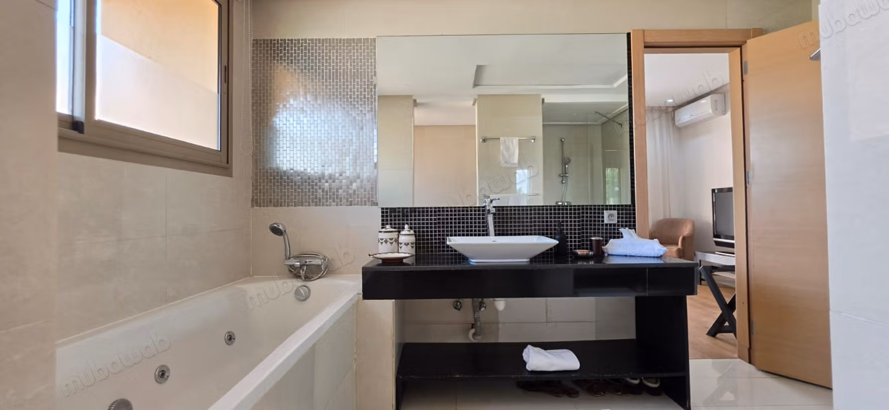 Moderne villa met uitzicht op de golf van Marrakech