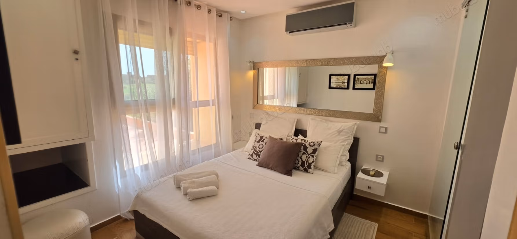 Moderne villa met uitzicht op de golf van Marrakech