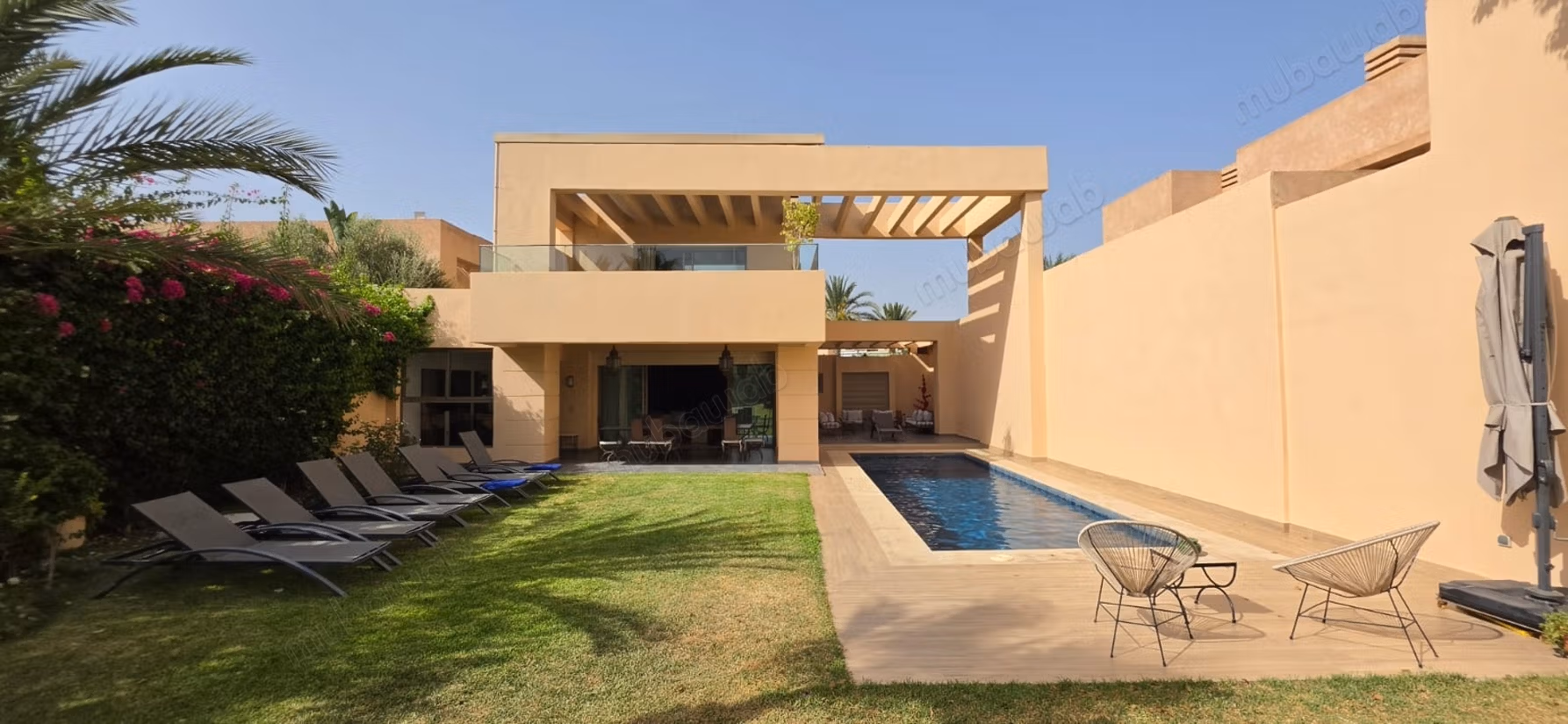 Moderne villa met uitzicht op de golf van Marrakech