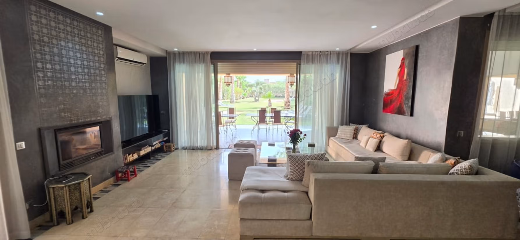 Moderne villa met uitzicht op de golf van Marrakech