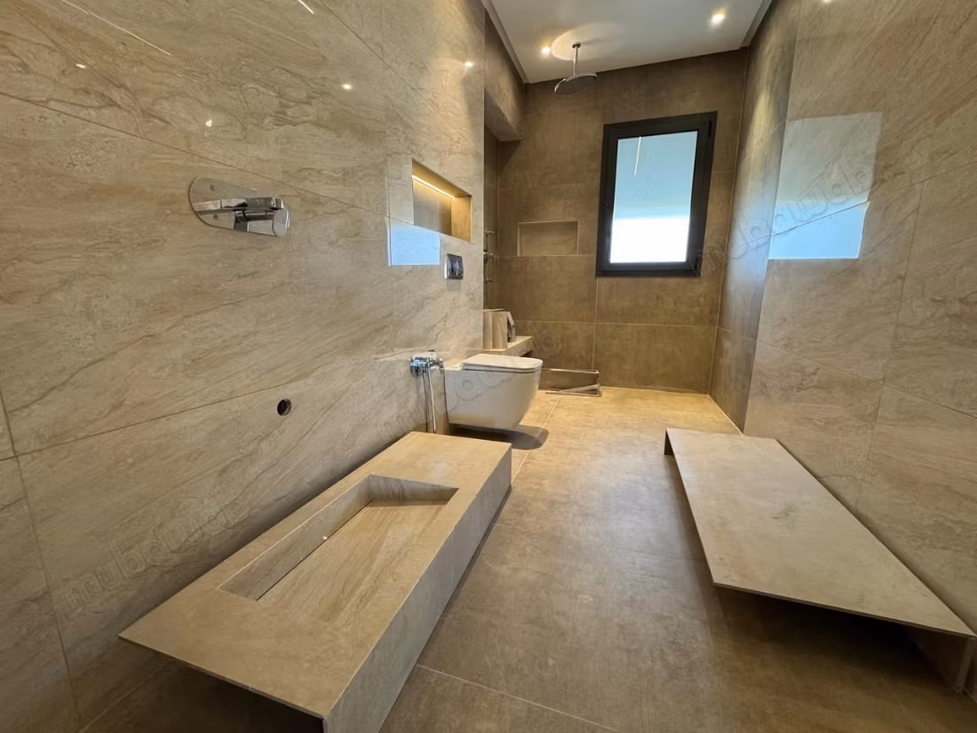 In vendita Villa con piscina a Borj Touil