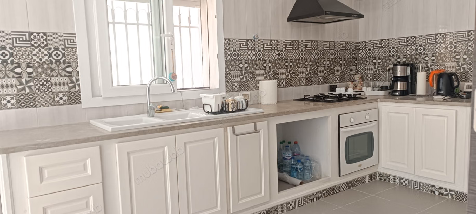 A louer une villa indépendante avec jardin à la soukra