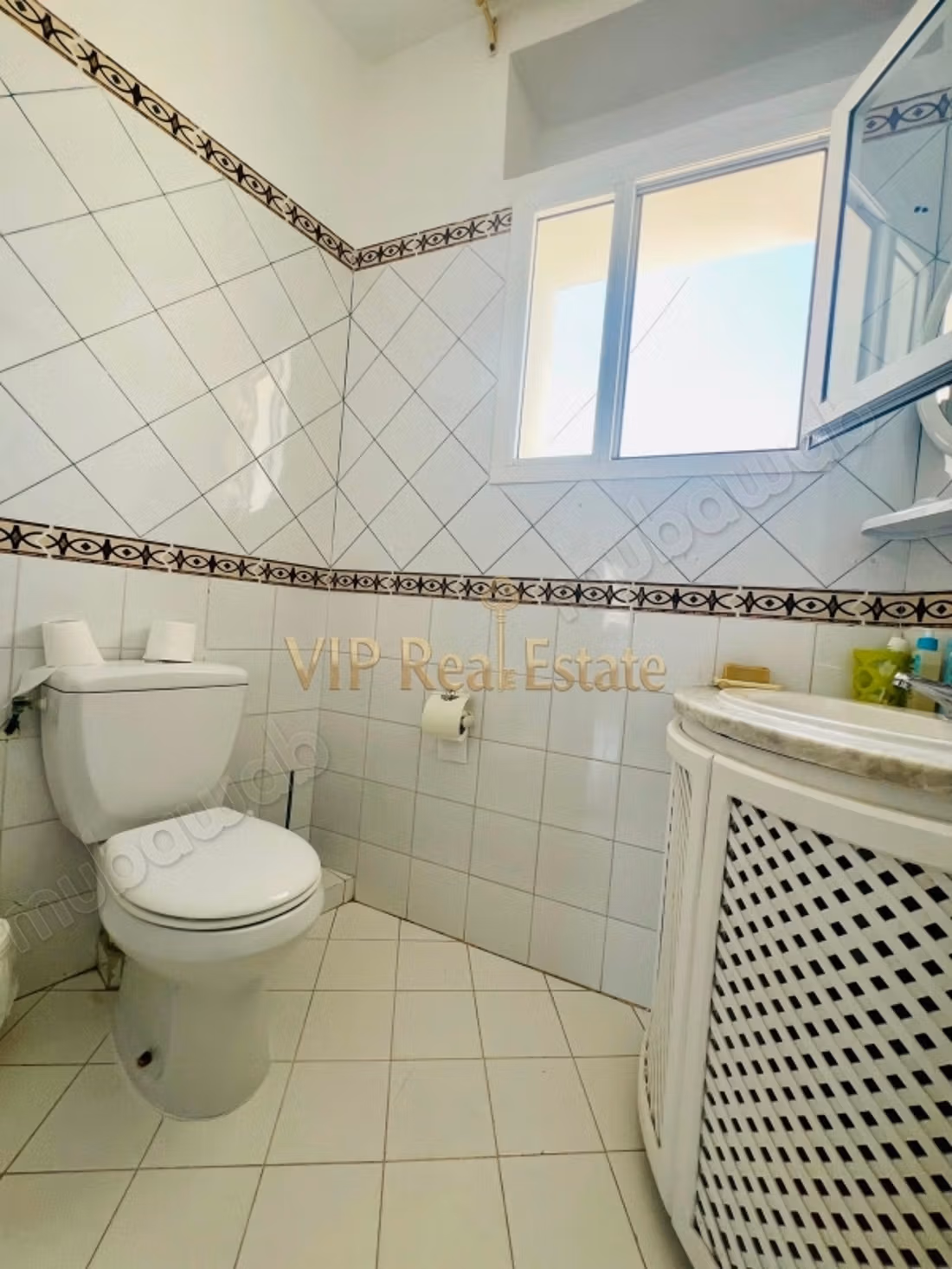 À louer appartement vide S3 à La Marsa Plage