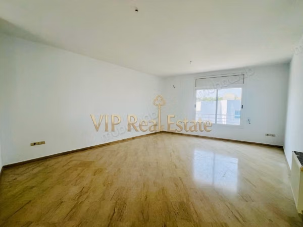 In affitto appartamento vuoto S3 a La Marsa Plage