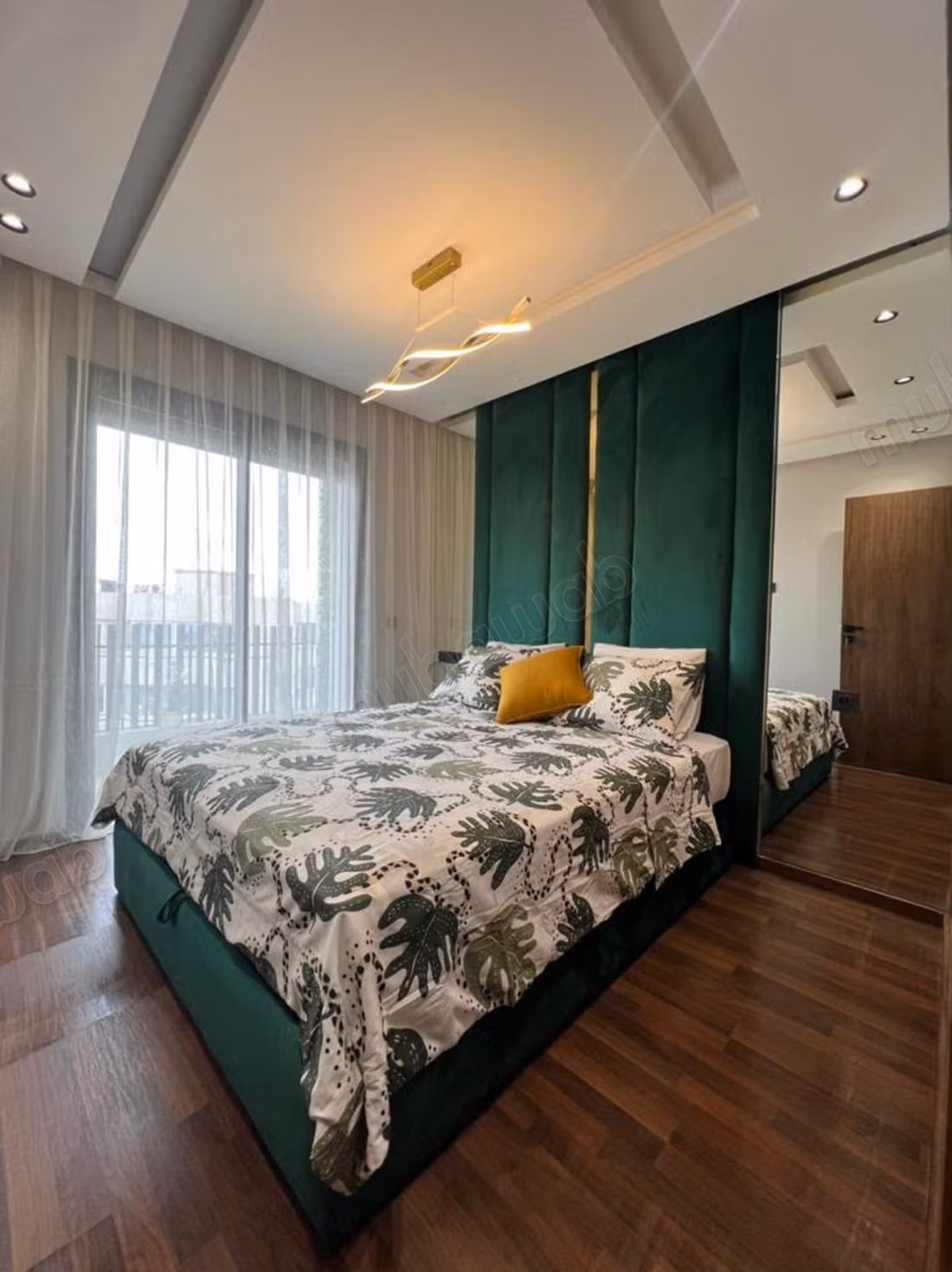 Furnished studio for rent - The Princesses