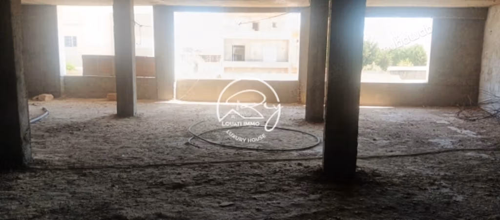 For rent commercial space in Ain Zaghouan North