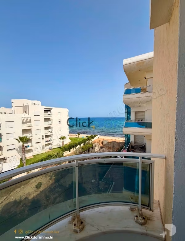 S2 apartment beachfront with sea view for rent