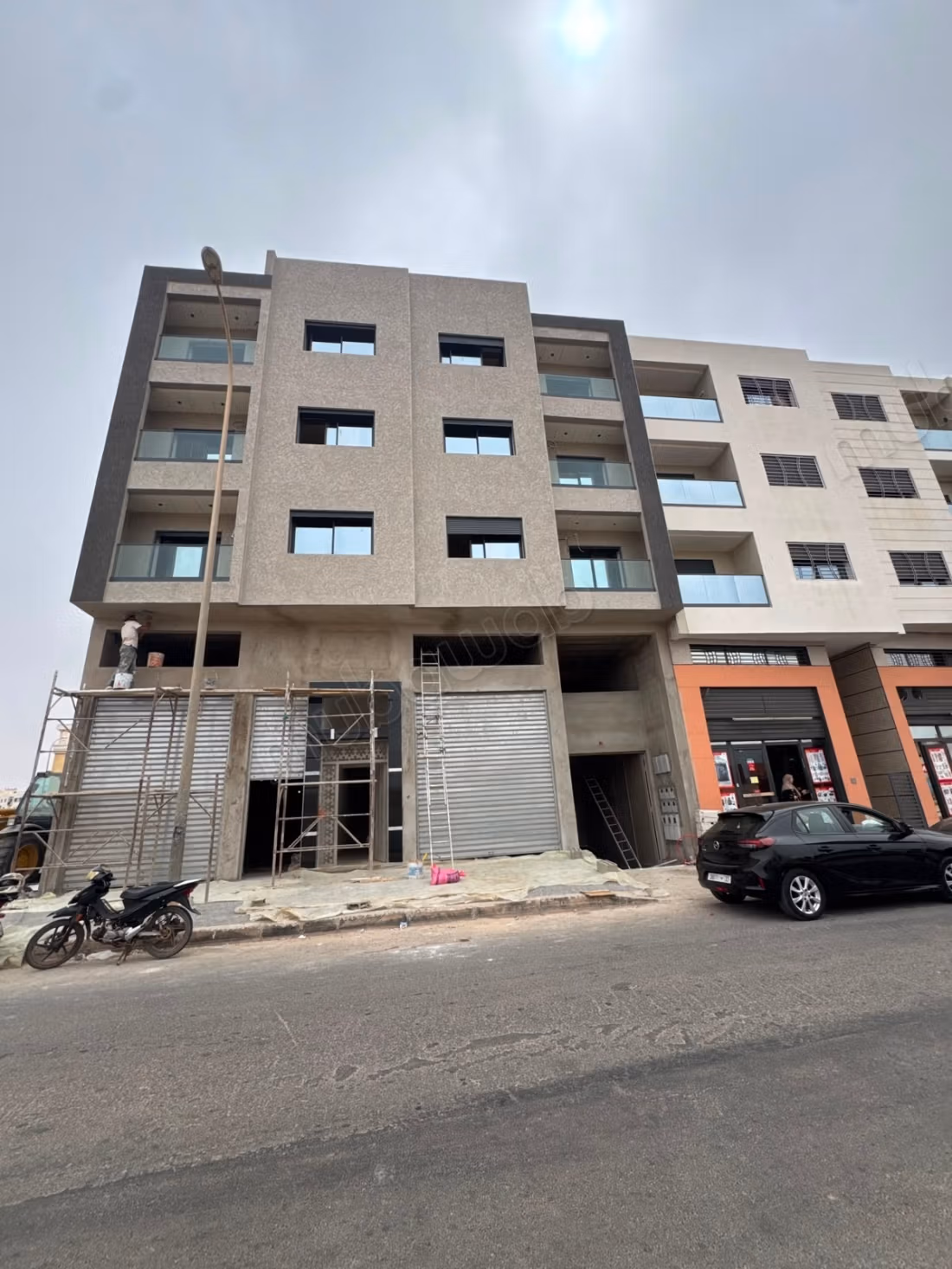 Apartment for sale in Al-Wifaq. 2 beautiful rooms. Elevator available