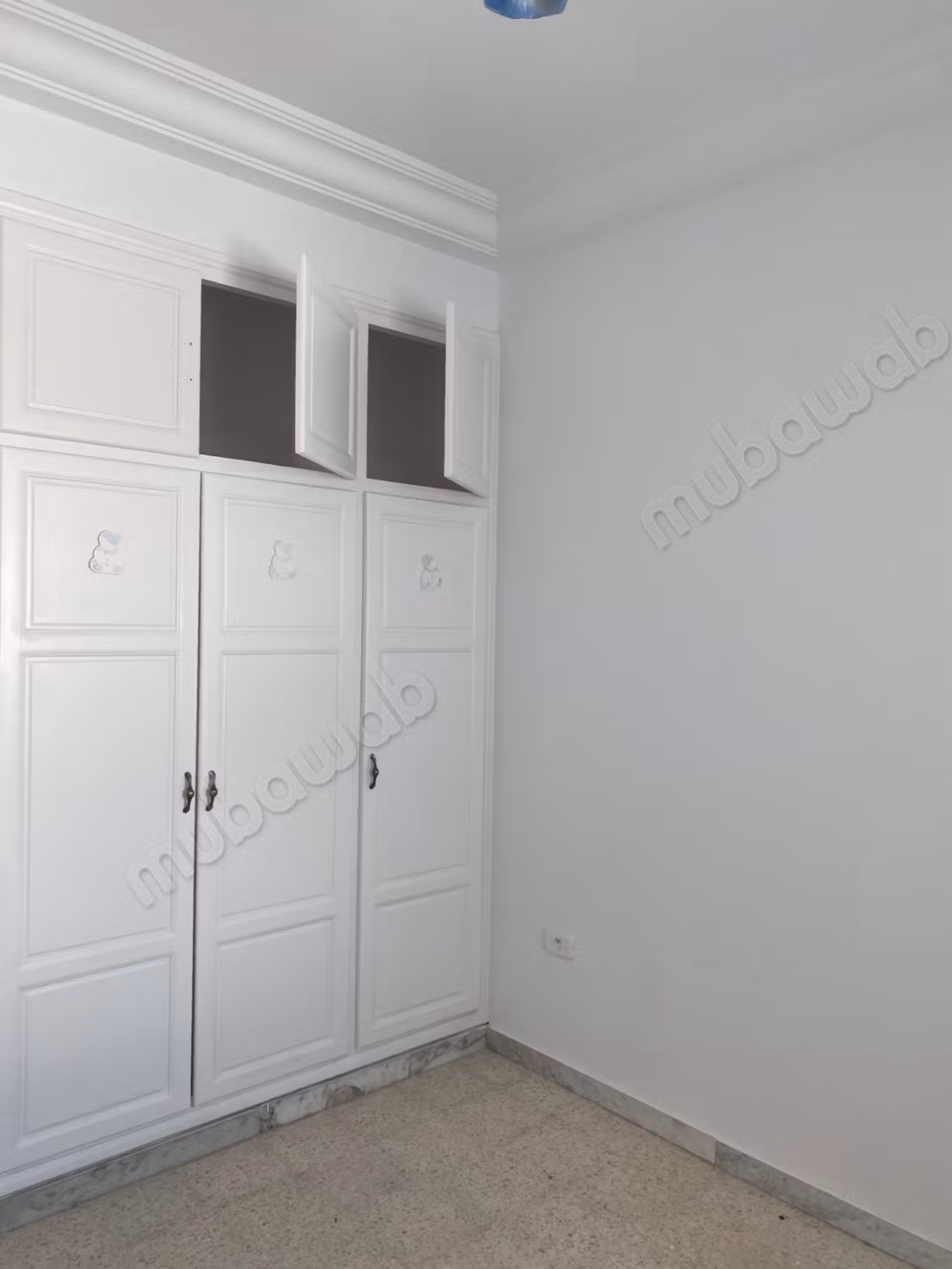 À LOUER – Appartement S4 à Cité Ennasr