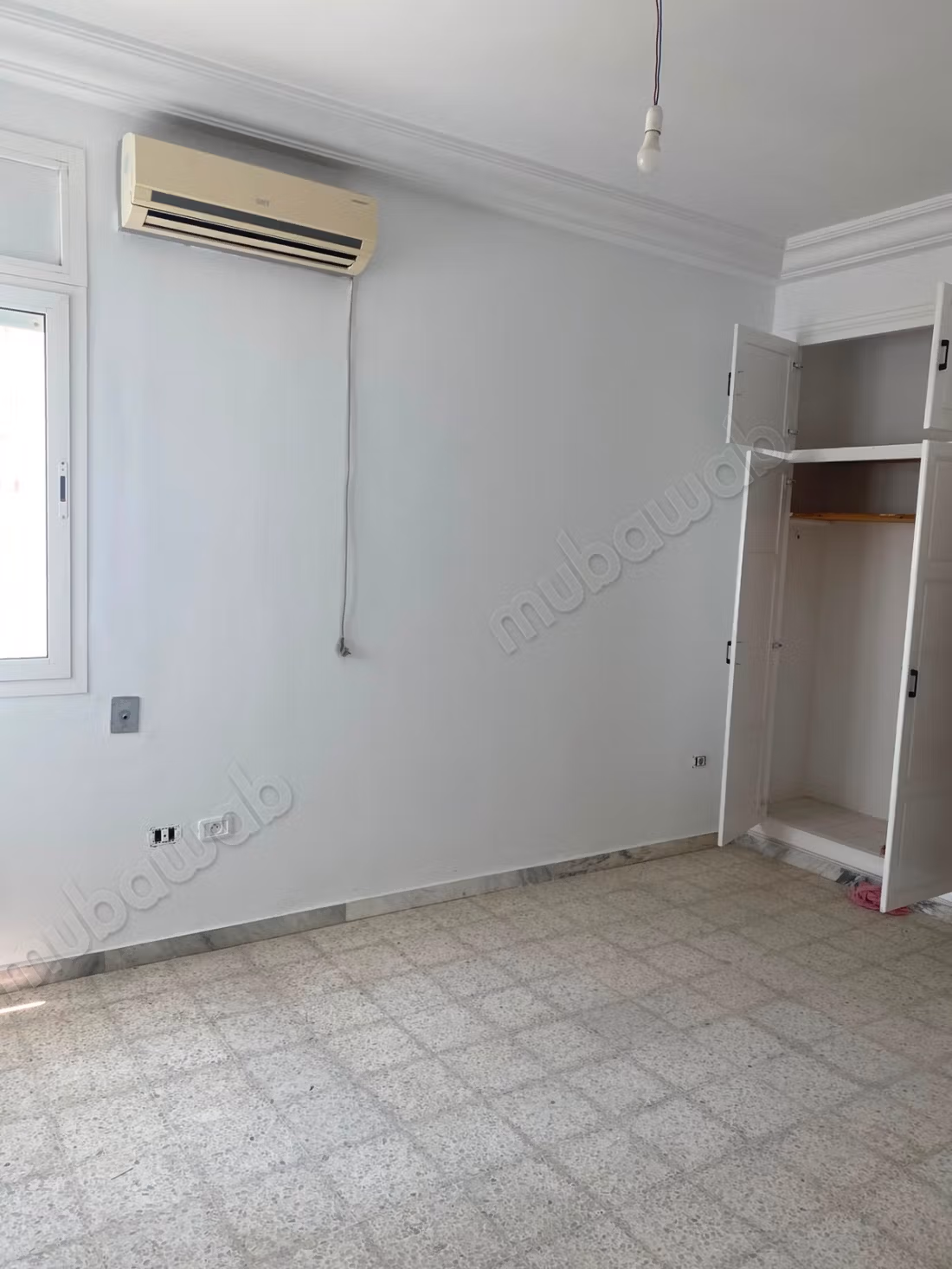 À LOUER – Appartement S4 à Cité Ennasr