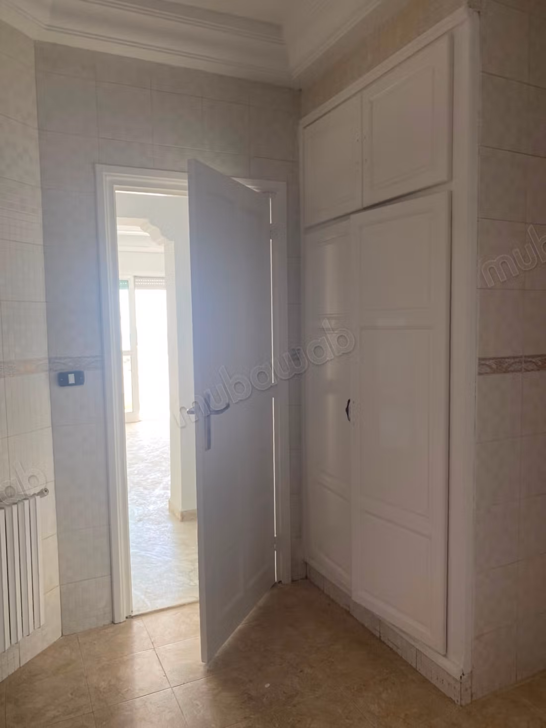 À LOUER – Appartement S4 à Cité Ennasr