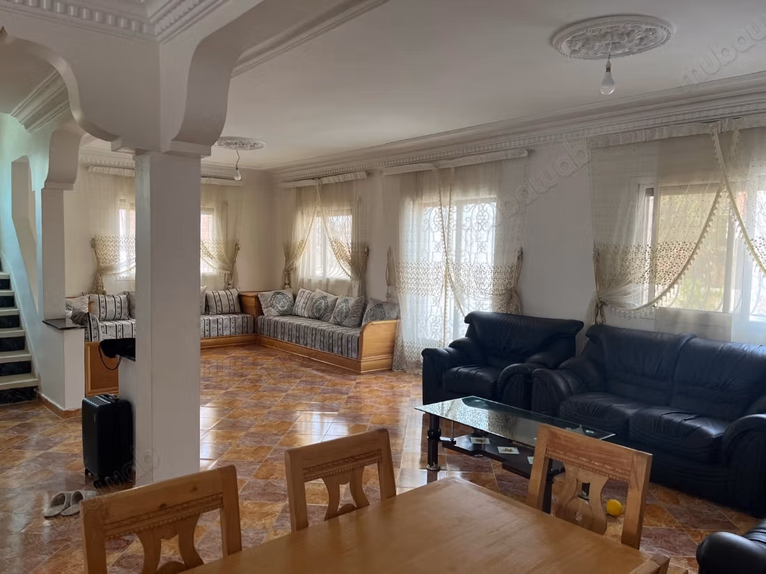 Villa te koop in Bni Yakhlef - 245 m² - getiteld