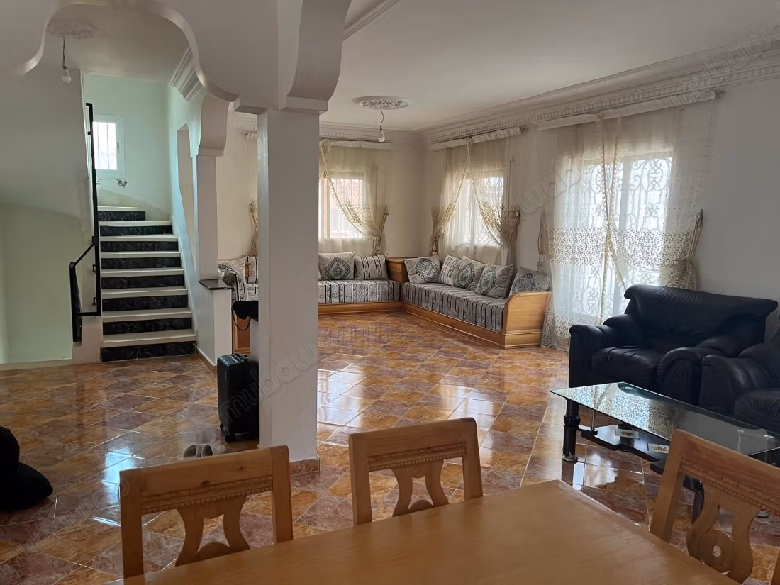 Villa te koop in Bni Yakhlef - 245 m² - getiteld