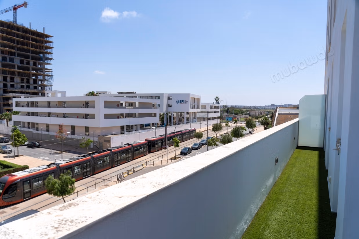 Hanging Gardens, CFC Casas Anfa