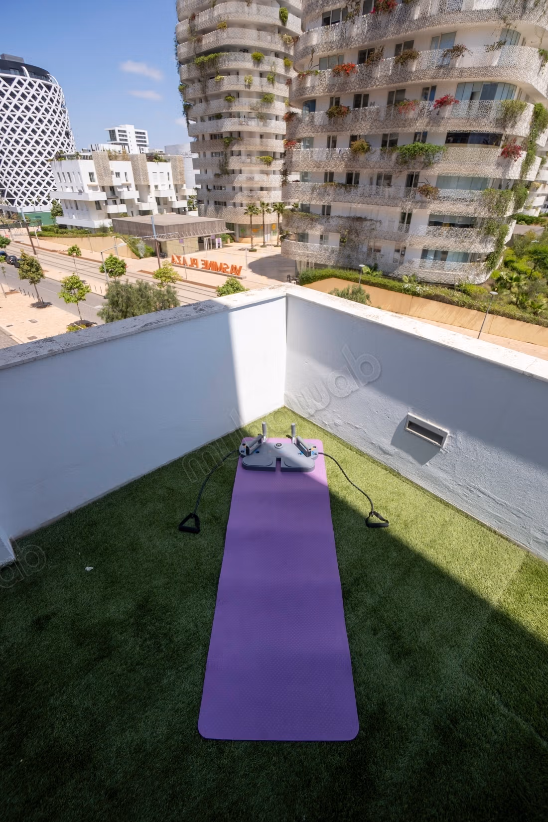 Hanging Gardens, CFC Casas Anfa
