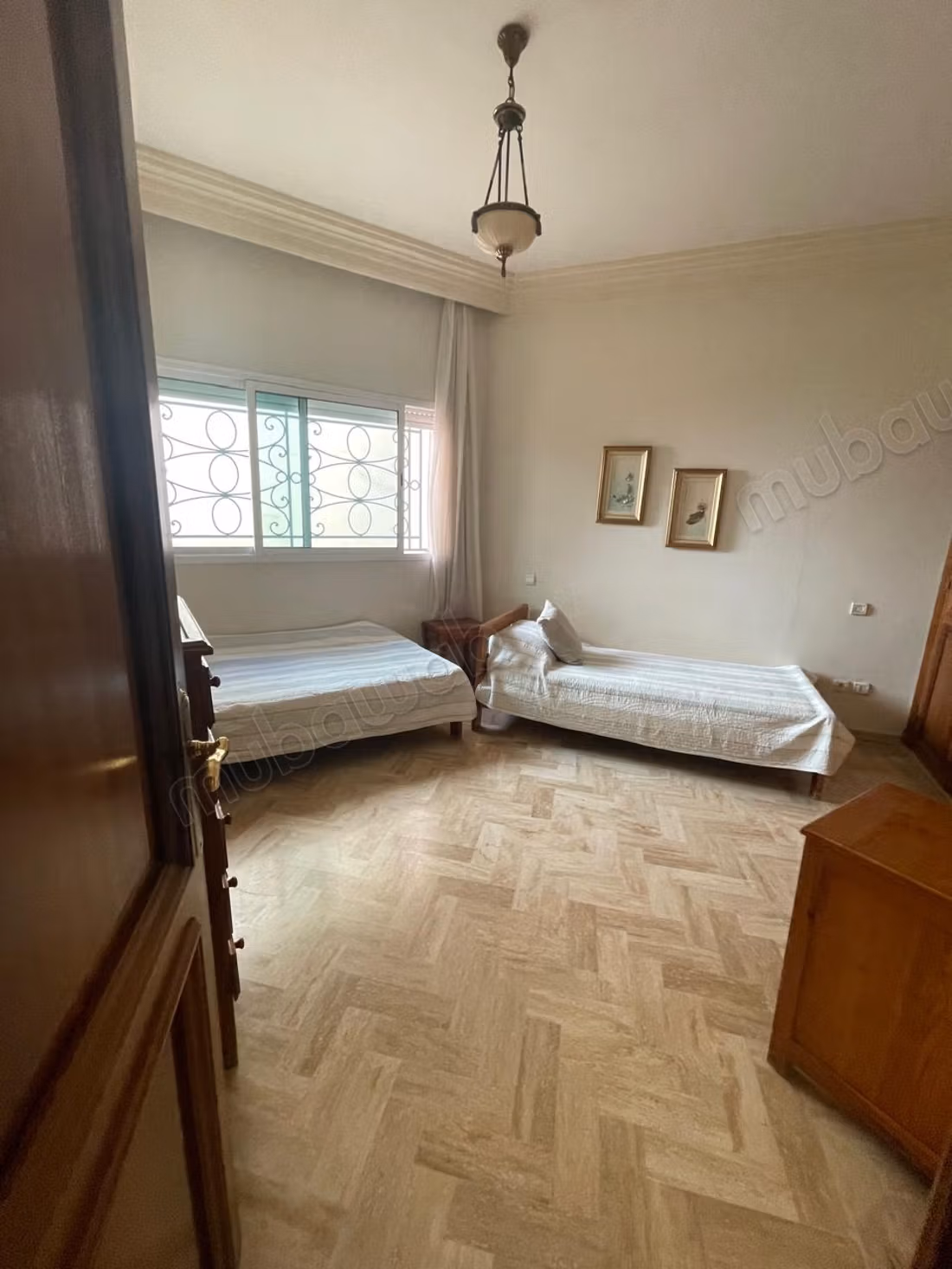 Appartement te koop op de begane grond van 240m2