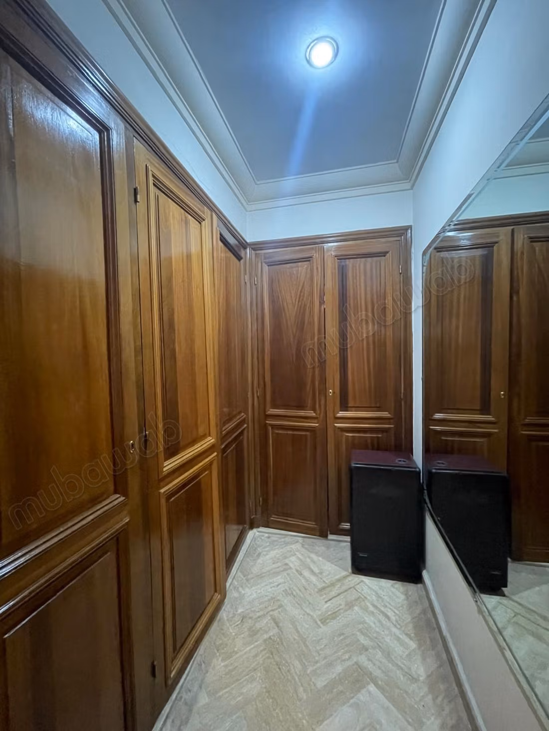 Appartement te koop op de begane grond van 240m2