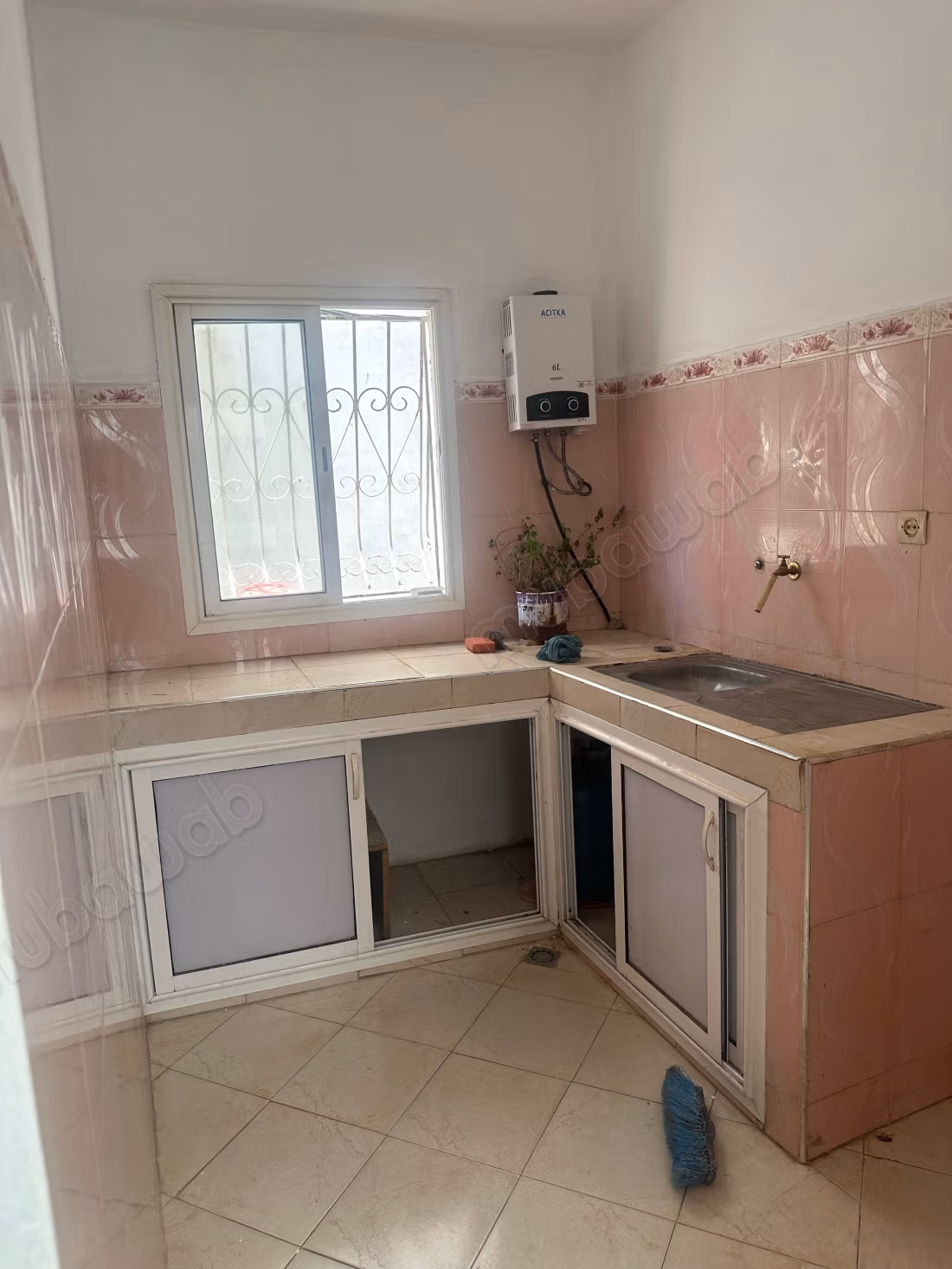 Floor for rent in Salé near Bab Mrissa, tramway