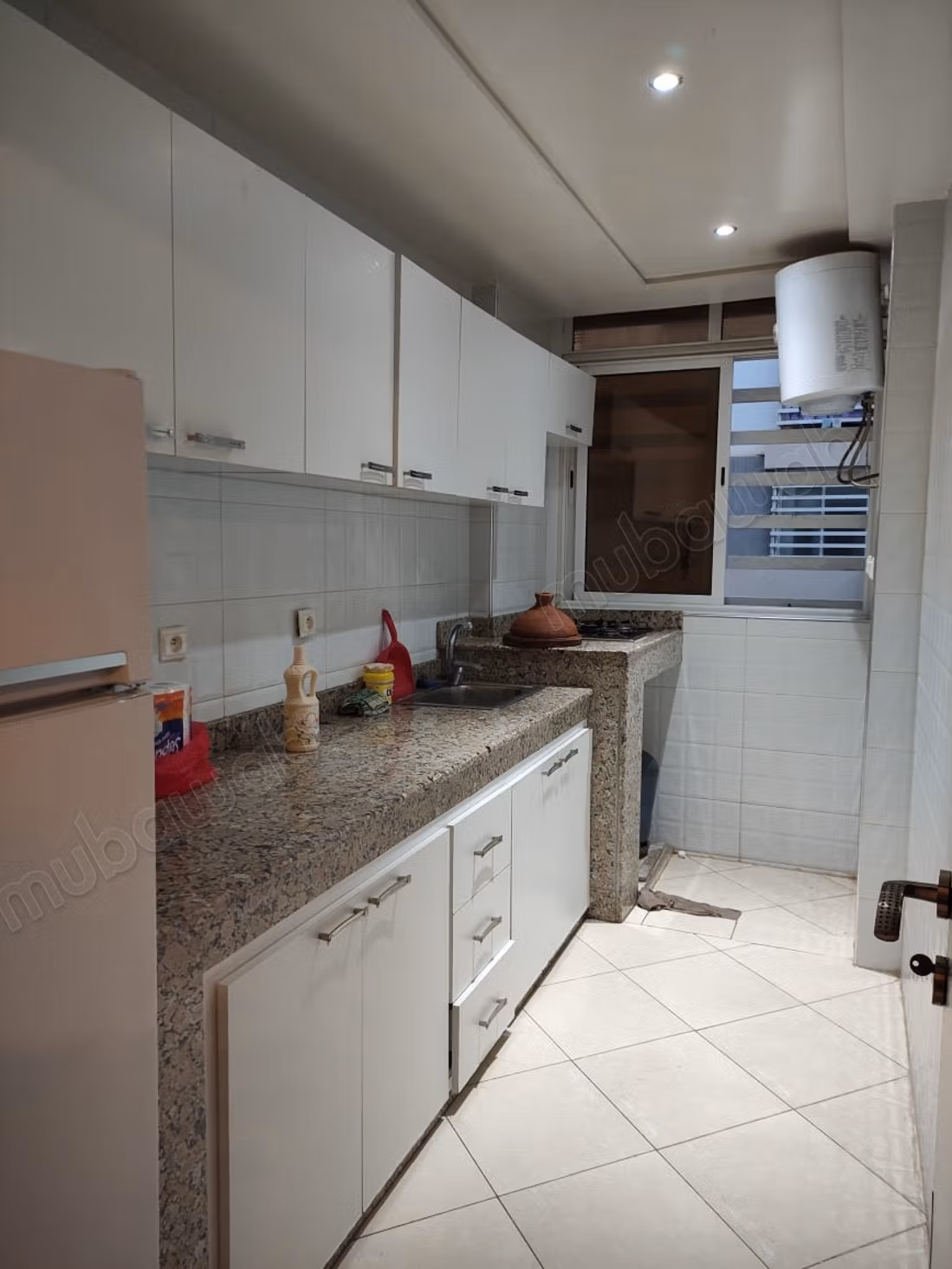 Superb Bright Apartment 7 Minutes from the Beach