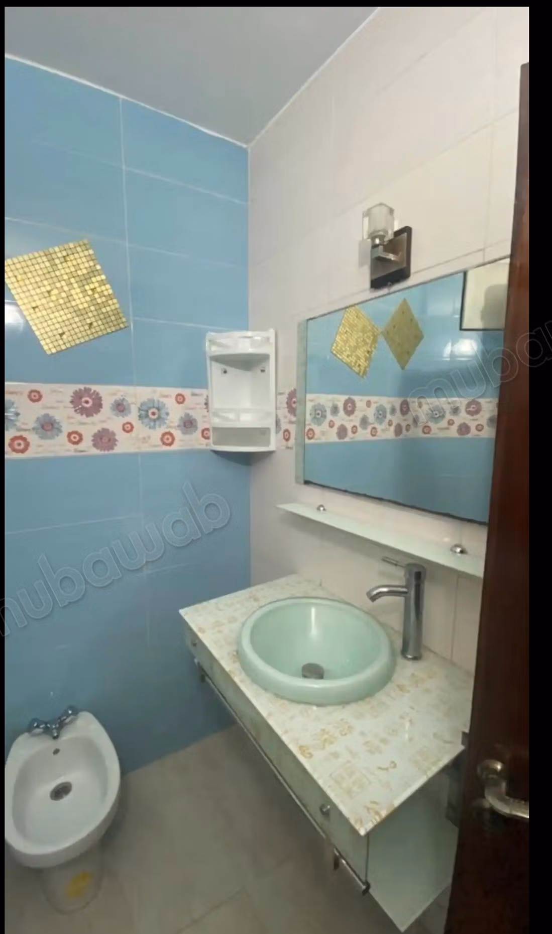 Appartement te huur in Mkinssia. Groot oppervlakte van 60 m². Gemeubileerd