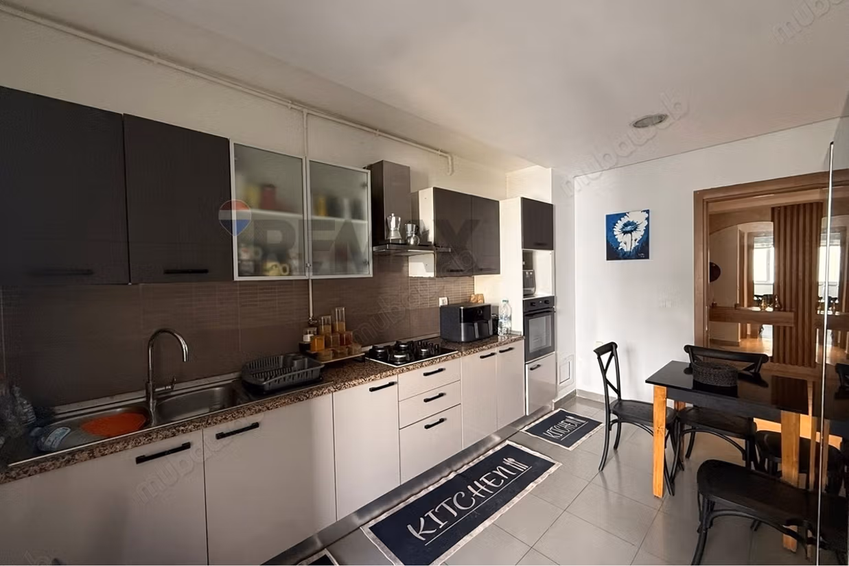 For Sale S3 Apartment in Garden