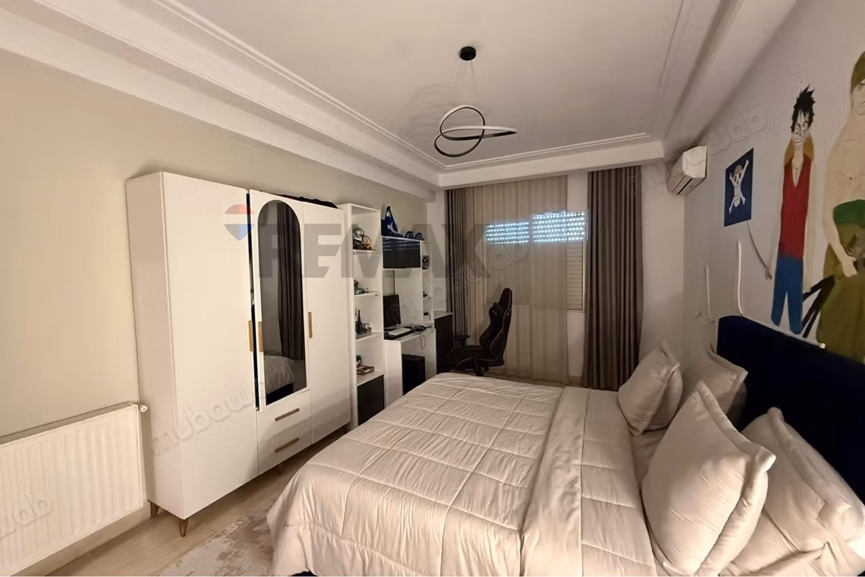 For Sale S3 Apartment in Garden