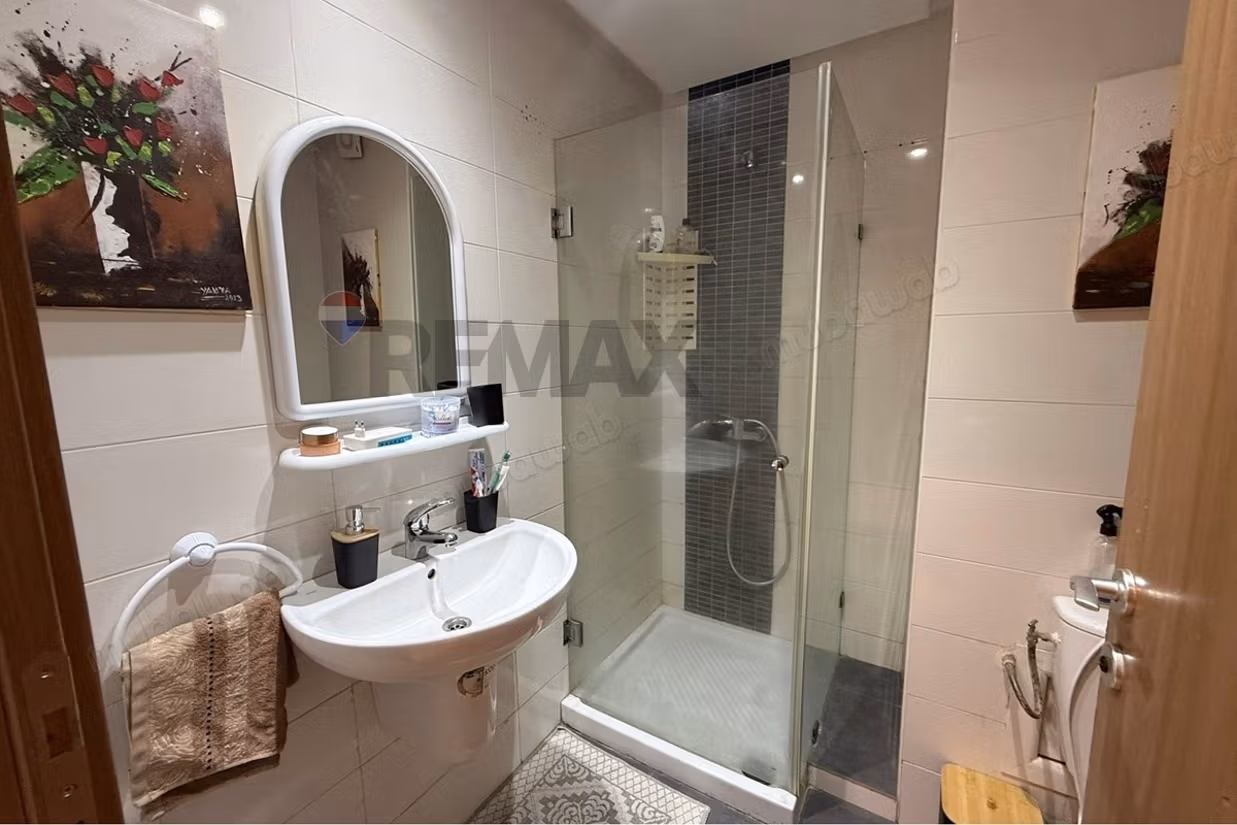 For Sale S3 Apartment in Garden