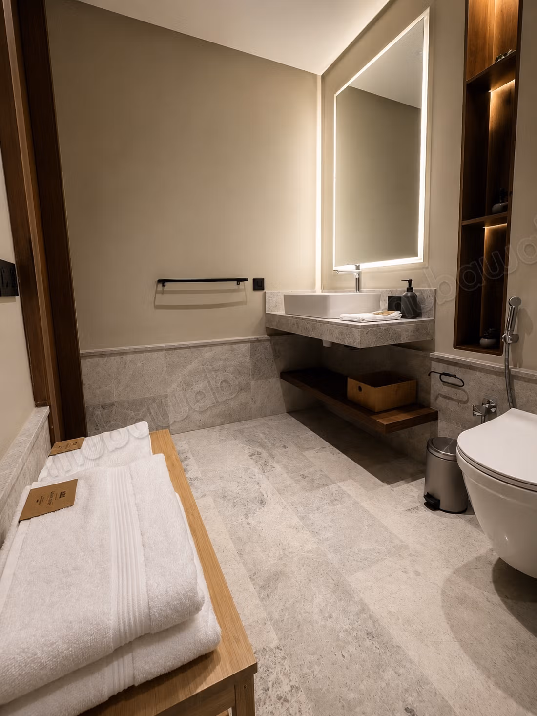 Luxury Apartment 2min from Aeria Mall CFC