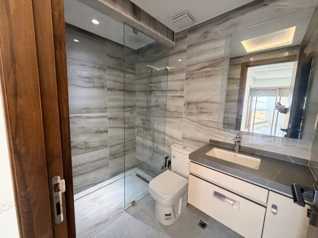 Appartement très Haut Standing 
Immeuble Neuf