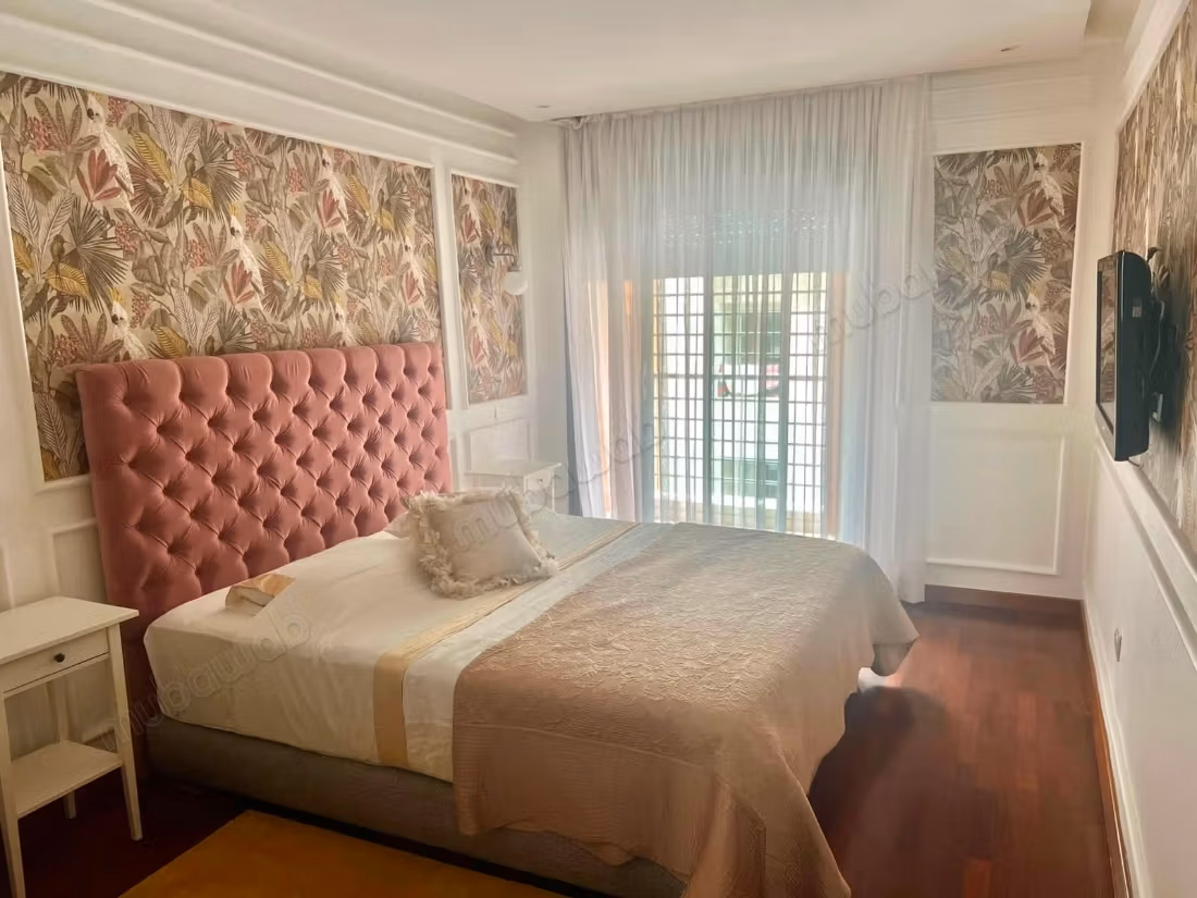 Trois joli bien moderne 2 chambres princesses