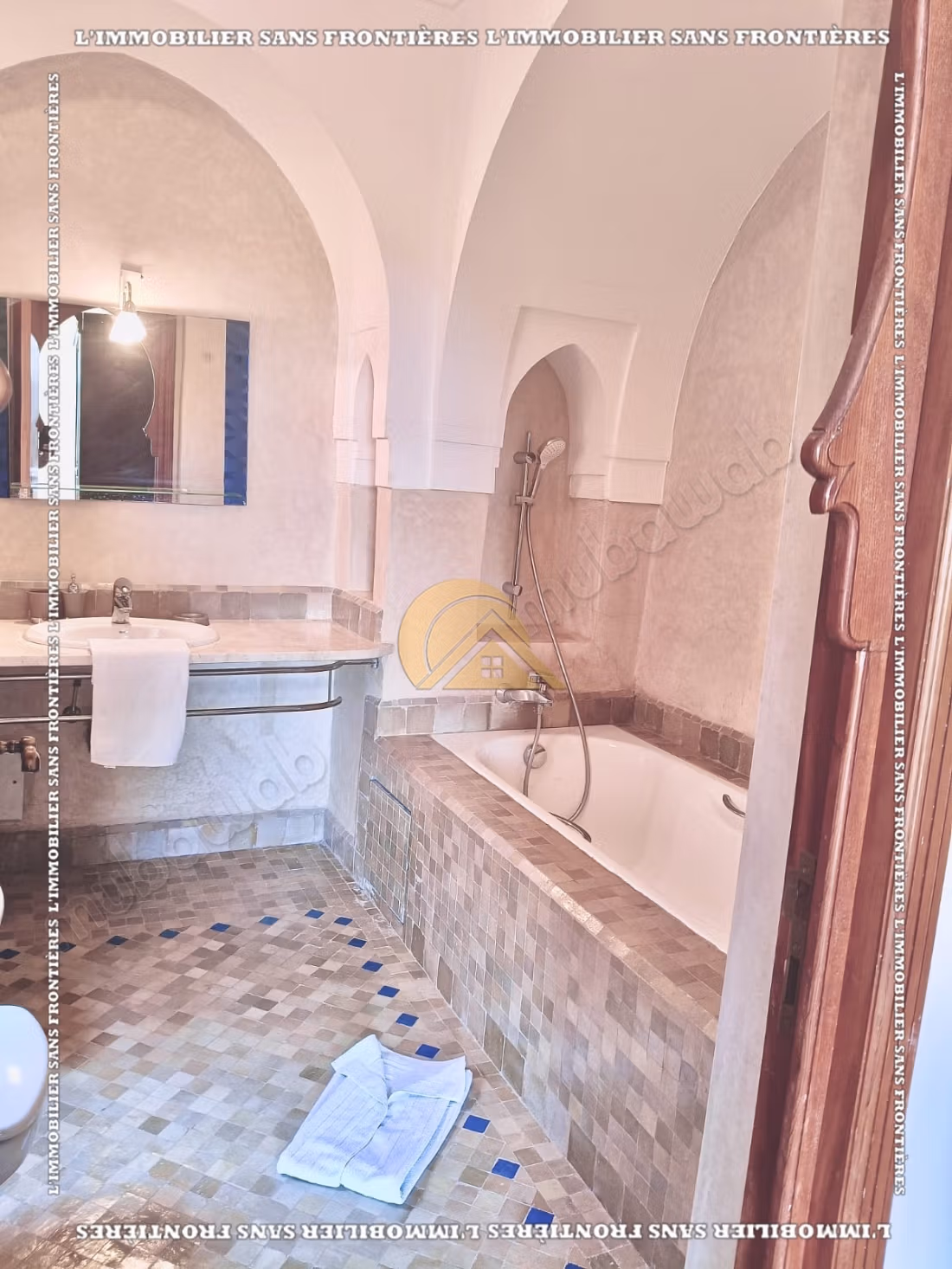 Villa in vendita a Targa – 3 camere con giardino e piscina