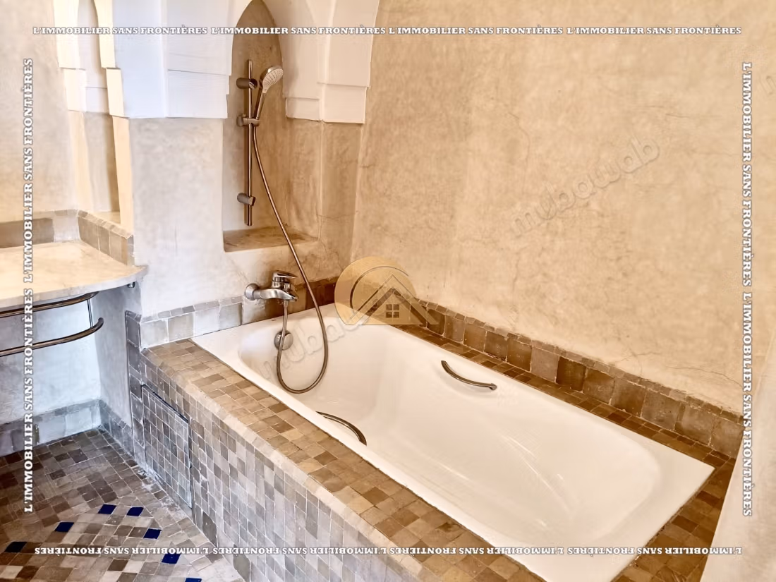Villa in vendita a Targa – 3 camere con giardino e piscina