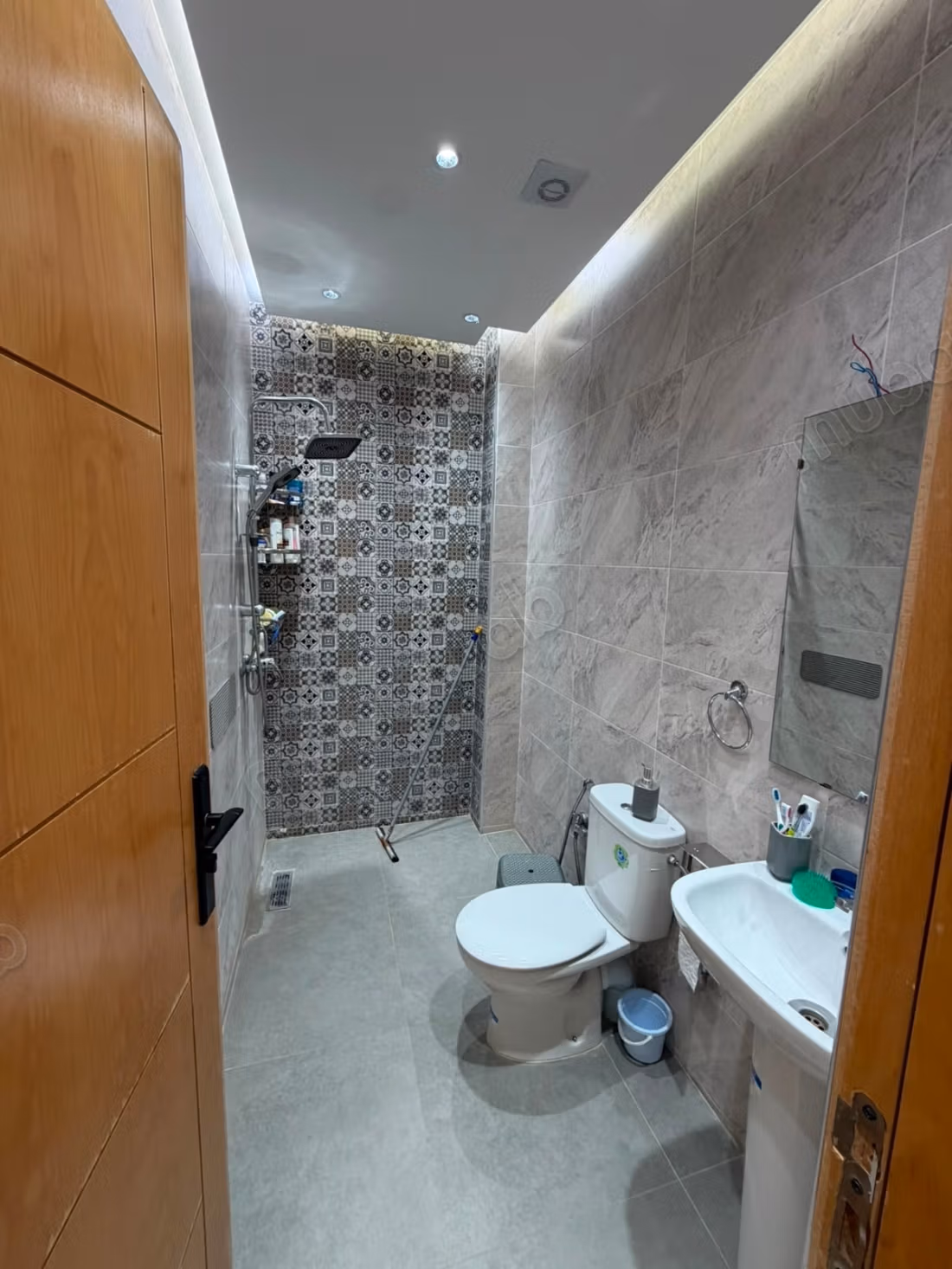 Superbe maison à vendre à Route Casablanca 
Ali balfalah. Surface de 100 m². Climatisation