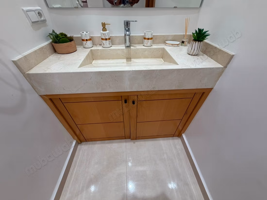 Superbe maison à vendre à Route Casablanca 
Ali balfalah. Surface de 100 m². Climatisation