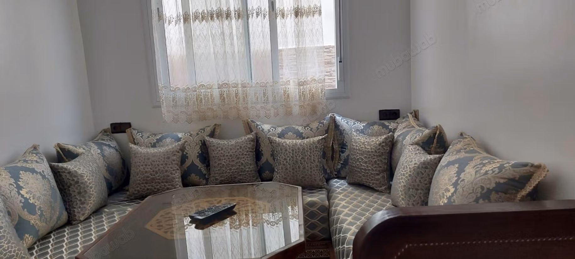 Vind je huis om te kopen in Malloussa. Totale oppervlakte 140 m². Gemeubileerd